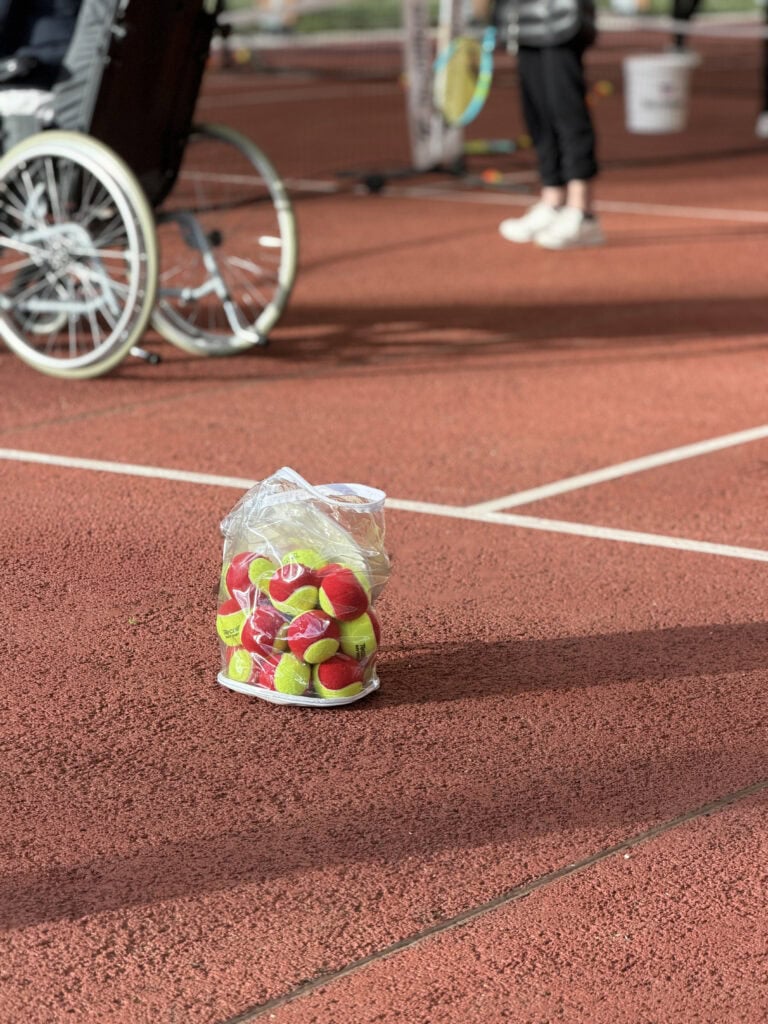 Une marraine d'exception pour le Tennis Santé au CH Bligny 6 img 3537